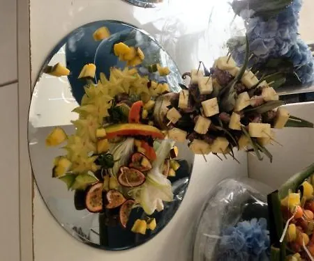 Byron Ξενοδοχείο 3*