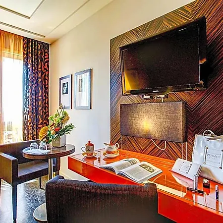 Hotel Byron