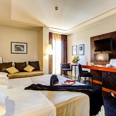 Byron 3* Rimini
