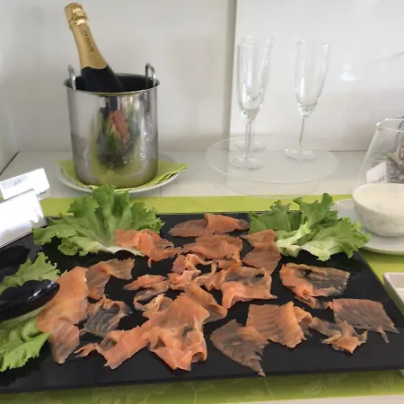 Byron Ξενοδοχείο