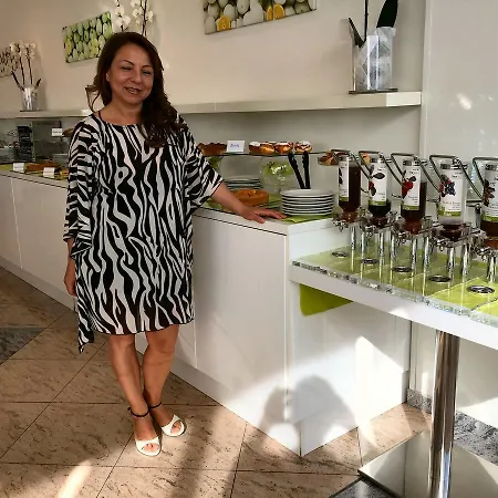 Ξενοδοχείο Byron