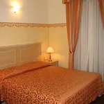 Byron Hotel