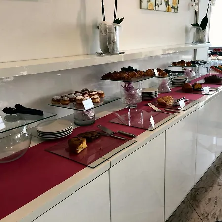 Otel Byron Rimini
